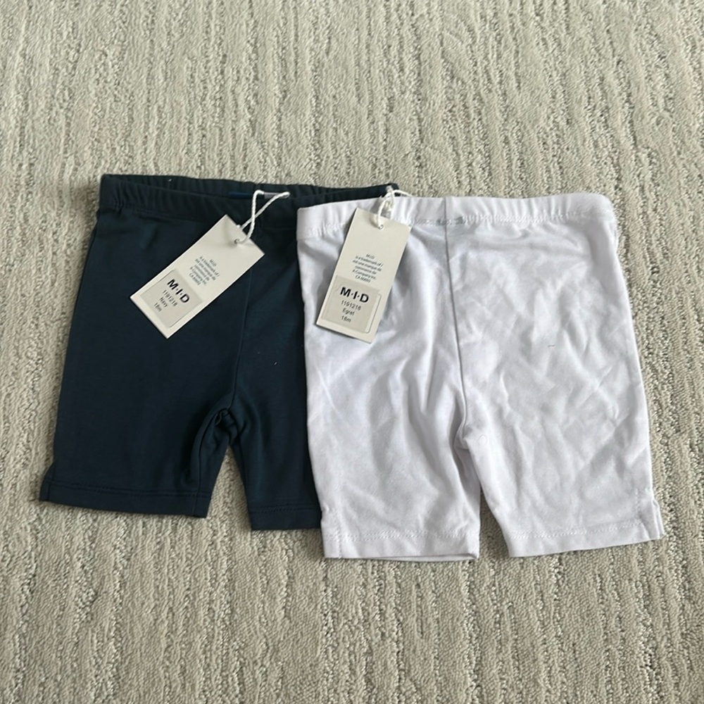 NWT 18 month baby girl shorts. Navy white M.I.D BRAND